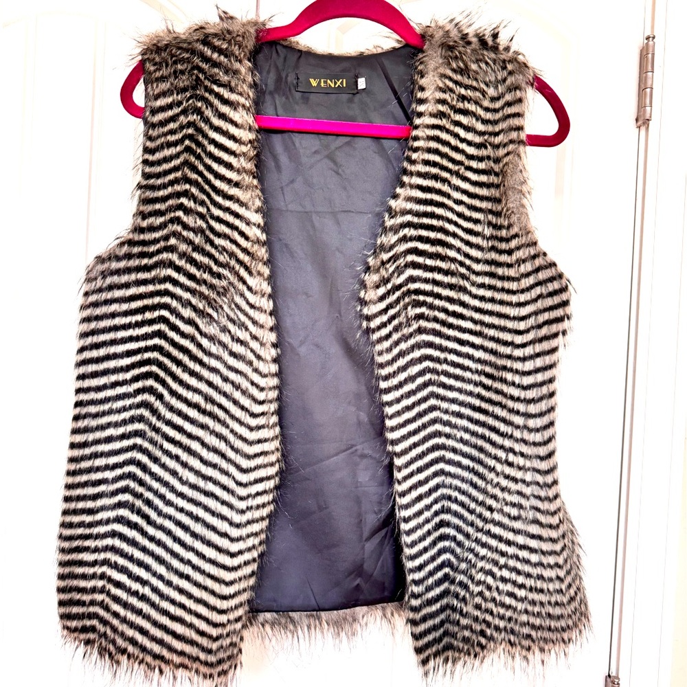 Faux fur vest